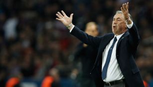 Ancelotti da indicaciones en juego entre PSG y Nápoles 