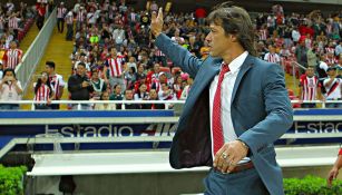 Matías Almeyda en un partido con Chivas