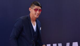 Alan Pulido, en alfombra roja de la película de Chivas