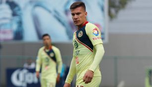 Cristian Insaurralde en un partido del América