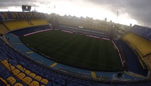 Así lucía la cancha de la Bombonera cuando parecía calmar la tormenta