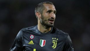 Chiellini, durante un juego con la Juventus