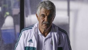 Tuca Ferretti durante un partido de la Selección Mexicana