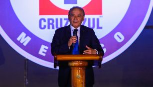 Guillermo Álvarez, en un evento de Cruz Azul