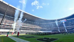 Ceremonia previa al partido de la NFL en México