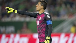 Ochoa, durante el duelo amistoso contra Uruguay