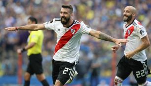 Lucas Pratto celebra su gol en la Final de Ida de la Libertadores