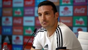 Lionel Scaloni durante una conferencia de prensa