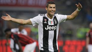Cristiano Ronaldo festeja gol con la Juventus