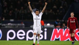 Dani Alves, durante partido del PSG 