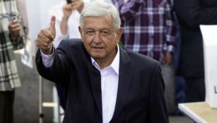 AMLO después de emitir su voto