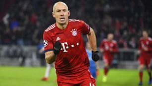 Arjen Robben celebra gol con Bayern