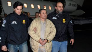 Chapo Guzmán es escoltado a Nueva York para juicio 