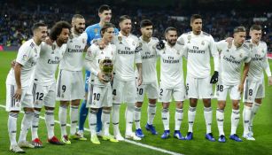 Real Madrid se toma foto con Luka Modric tras recibir balón de oro 