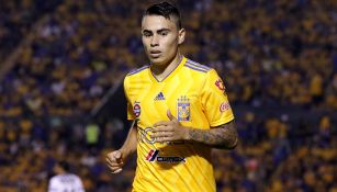 Lucas Zelarayán en un partido con Tigres