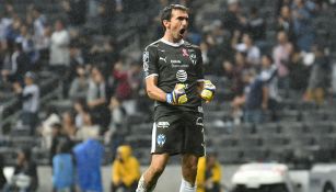 Barovero celebra gol de Monterrey 