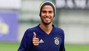 Diego Reyes, durante entrenamiento con el Fenerbahce 