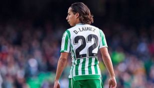 Diego Lainez durante un partido con el Betis