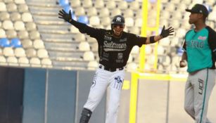 Un jugador de los Sultanes de Monterrey