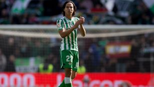 Diego Lainez durante un encuentro con el Betis