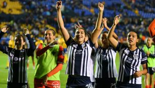 Rayadas celebran una anotación frente a Tigres Femenil