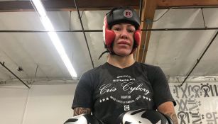 Cris Cyborg en un entrenamiento