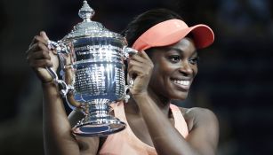 Stephens presume el trofeo del US Open