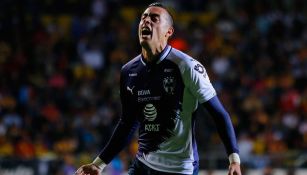 Funes Mori celebra un gol con Rayados