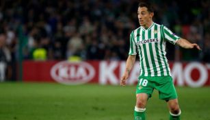 Andrés Guardado en el partido del Betis