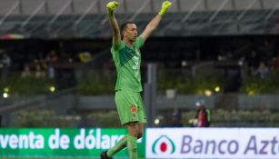 Marchesín, en festejo durante juego del América