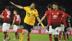 Raúl Jiménez festeja su gol frente al Man Utd en FA Cup