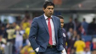 José Saturnino Cardozo después de un partido con Chivas