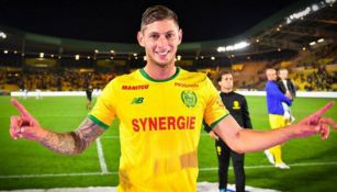 Emiliano Sala tras un duelo con el Nantes 