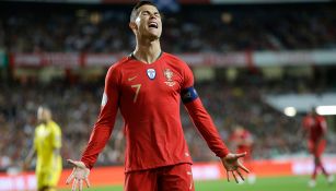 Cristiano Ronaldo se lamenta en juego de Portugal