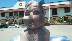 El busto de AMLO