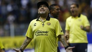 Diego Maradona durante un partido de Dorados