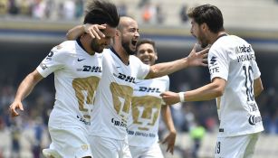 Pumas celebra una anotación frente a Xolos 