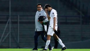 Alejandro Arribas lamenta lesión durante un juego con Pumas