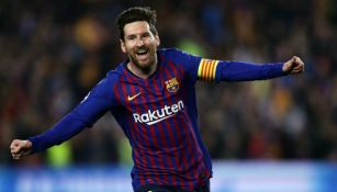 Messi festeja un gol con el Barcelona en Champions League