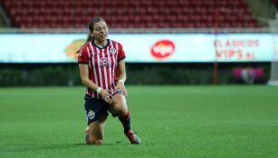 Norma Palafox se lamenta durante un juego de Chivas Femenil