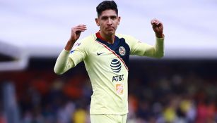 Álvarez celebra en un partido del América