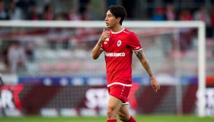 Omar Govea en partido con el  Antwerp