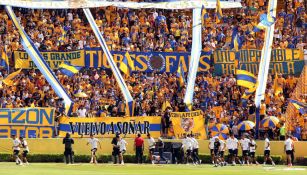 Tigres durante un entrenamiento en el Estadio Universitario