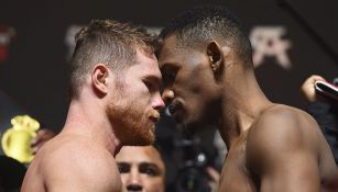 Canelo y Jacobs en el pesaje previo a la pelea 