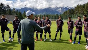 Selección Mexicana Sub 20 en un entrenamiento 