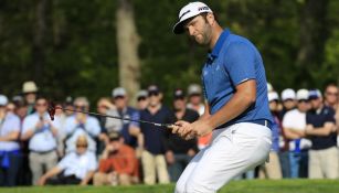 Jon Rahm en acción durante la primera ronda del Campeonato PGA 2019