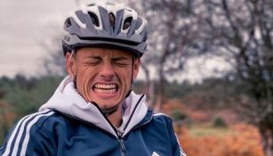 Javier Hernández en un paseo en bicicleta 