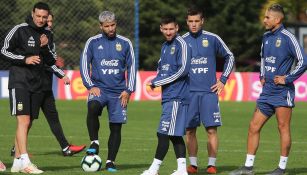 Messi y Agüero en el entrenamiento de la Albiceleste