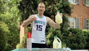 Cody Zeller emprendió un negocio de limonadas para mantener a Kemba Walker