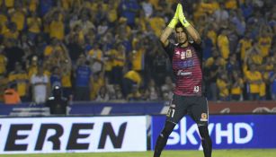 Nahuel durante un partido con Tigres 